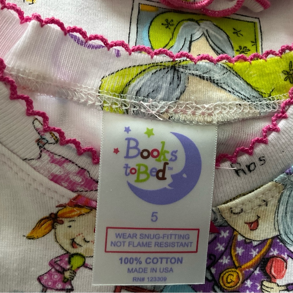 Girls pj and book set - Picture 3 of 4